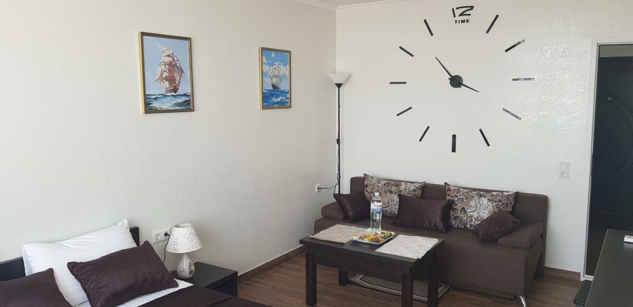 7 Days Apartments Апартаменты В Затоке Zatoka Extérieur photo
